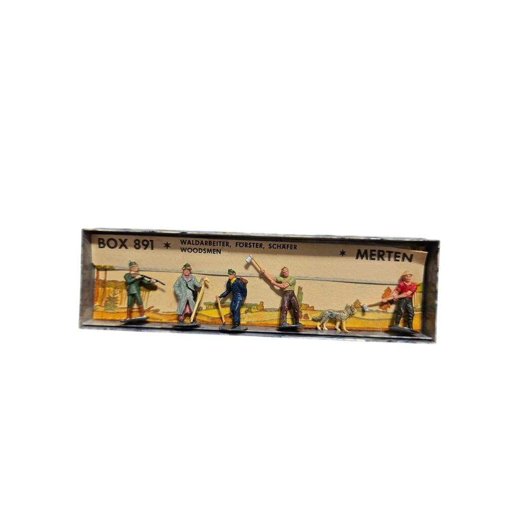 Walter Merten HO 891 Woodsmen Lumberjacks Vintage Germany Model Train Figures